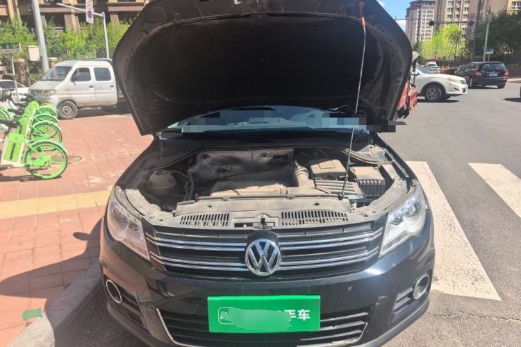 Used Volkswagen Tiguan 2010 1.8 TSI Automatic Two-Wheel Drive Urban Edition Engine Bay