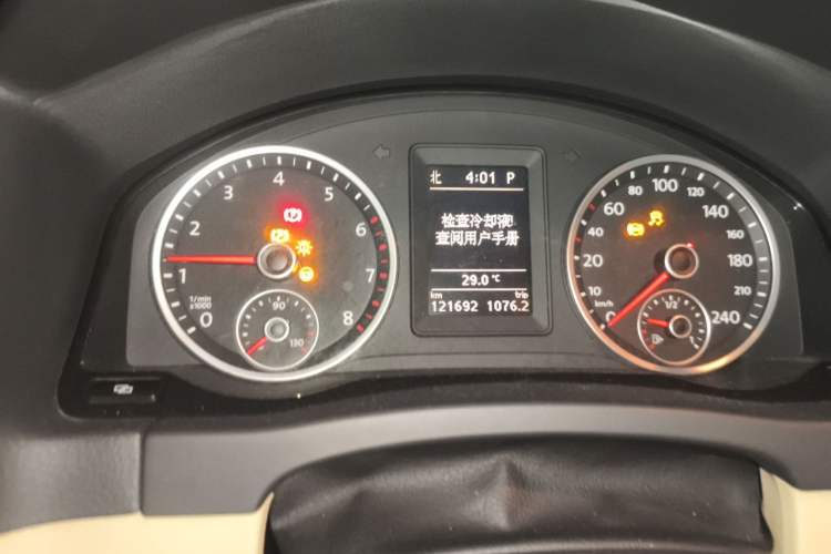 Used Volkswagen Tiguan 2010 1.8TSI Automatic All-Wheel-Drive Elite Edition Instrument Cluster