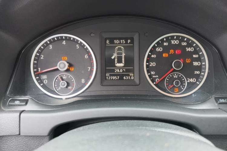 Used Volkswagen Tiguan 2010 2.0 TSI Automatic All-Wheel Drive Flagship Edition Instrument Cluster