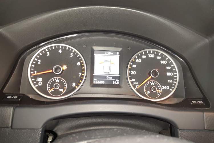 Used Volkswagen Tiguan 2010 2.0 TSI Automatic All-Wheel Drive Flagship Navigation Edition Instrument Cluster