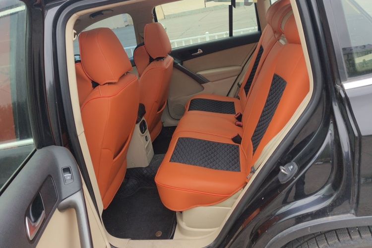 Used Volkswagen Tiguan 2010 1.8TSI Automatic All-Wheel-Drive Elite Edition Left Rear Seat