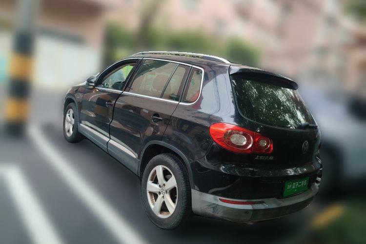 Used Volkswagen Tiguan 2010 1.8TSI Automatic All-Wheel-Drive Elite Edition Rear Left 45 Deg