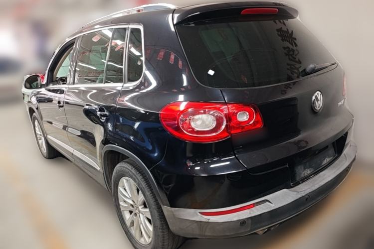 Used Volkswagen Tiguan 2010 2.0 TSI Automatic All-Wheel Drive Flagship Edition Rear Left 45 Deg
