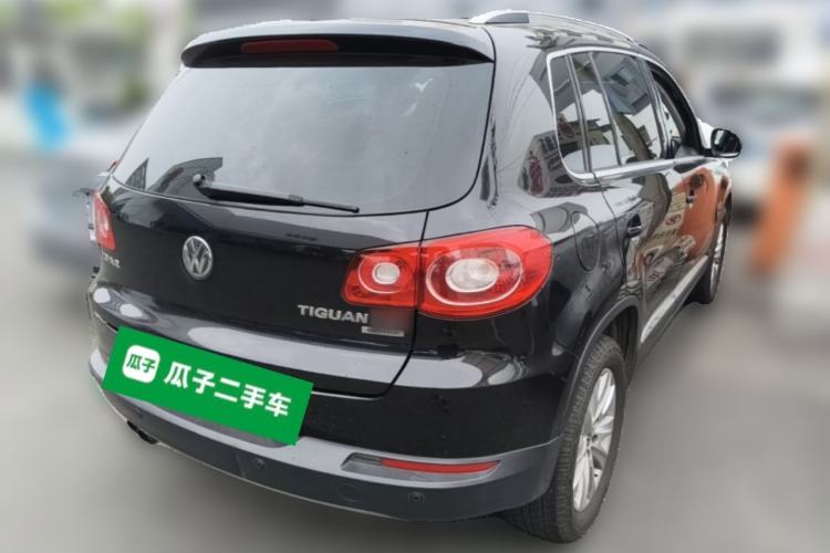 Used Volkswagen Tiguan 2010 2.0 TSI Automatic All-Wheel Drive Flagship Edition Rear Right 45 Deg