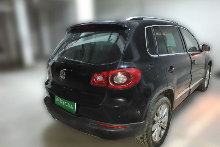 Used Volkswagen Tiguan 2010 2.0 TSI Automatic All-Wheel Drive Flagship Edition Rear Right 45 Deg