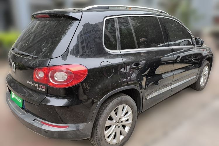 Used Volkswagen Tiguan 2010 2.0 TSI Automatic All-Wheel Drive Flagship Edition Rear Right 45 Deg
