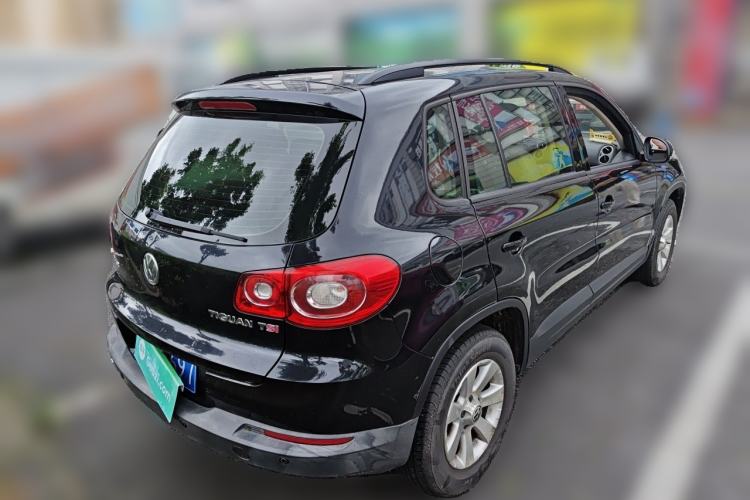 Used Volkswagen Tiguan 2010 1.8 TSI Automatic Two-Wheel Drive Trend Edition Rear Right 45 Deg