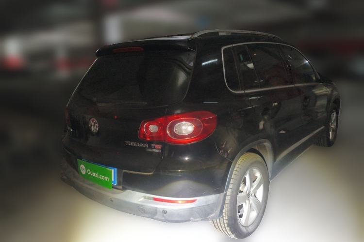 Used Volkswagen Tiguan 2010 1.8TSI Automatic All-Wheel-Drive Elite Edition Rear Right 45 Deg