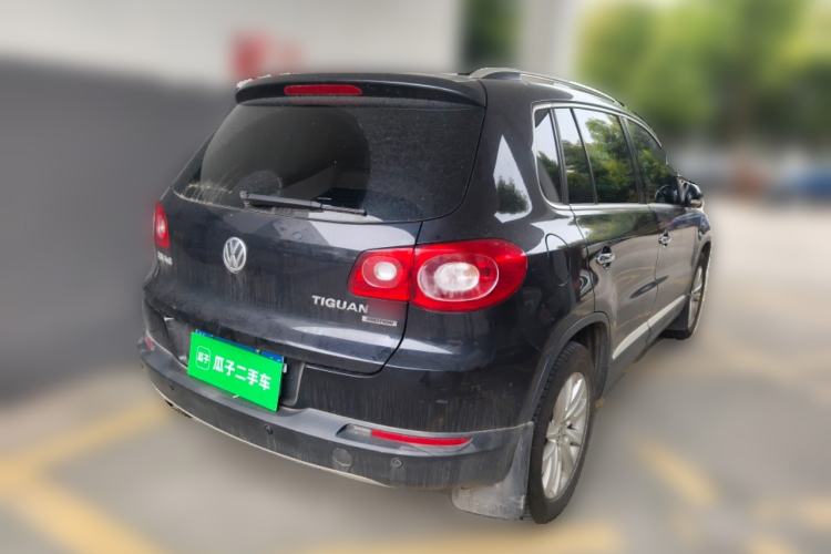 Used Volkswagen Tiguan 2010 2.0 TSI Automatic All-Wheel Drive Flagship Navigation Edition Rear Right 45 Deg
