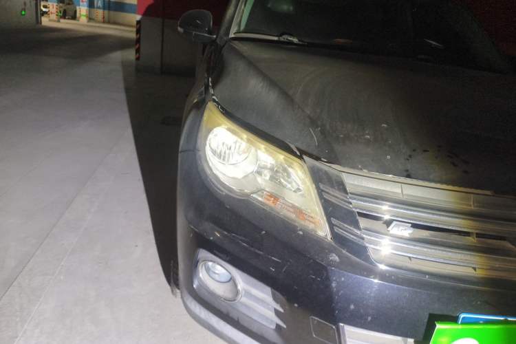 Used Volkswagen Tiguan 2010 1.8TSI Automatic All-Wheel-Drive Elite Edition Right Front Headlight