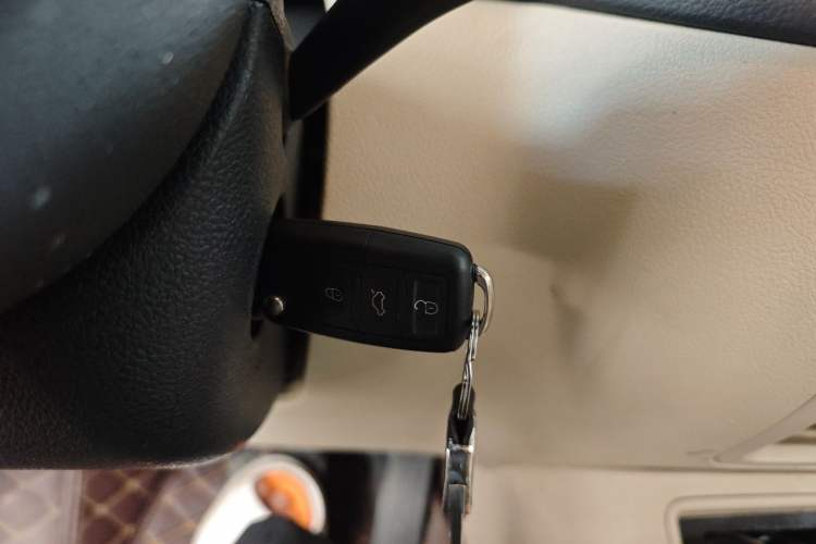 Used Volkswagen Tiguan 2010 1.8 TSI Automatic All-Wheel Drive Fashion Edition Vehicle Key