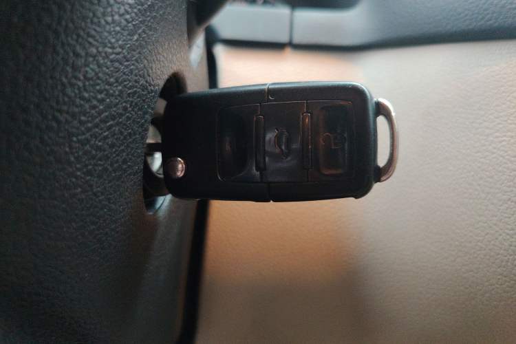 Used Volkswagen Tiguan 2010 1.8TSI Automatic All-Wheel-Drive Elite Edition Vehicle Key