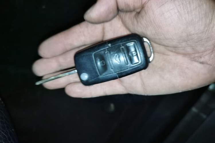 Used Volkswagen Tiguan 2010 1.8 TSI Automatic Two-Wheel Drive Trend Edition Vehicle Key