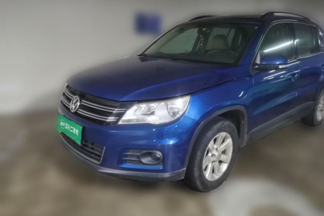 Volkswagen Tiguan 2010 1.8 TSI Automatic All-Wheel Drive Fashion Edition مستعملة
