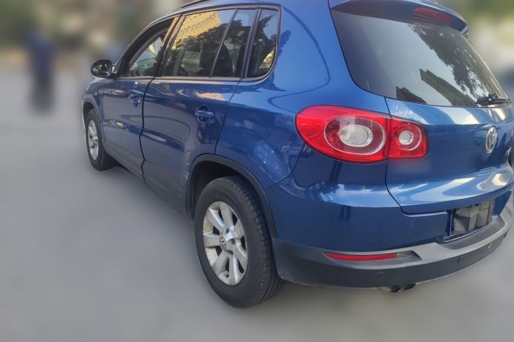 Used Volkswagen Tiguan 2010 1.8 TSI Automatic All-Wheel Drive Fashion Edition Rear Left 45 Deg