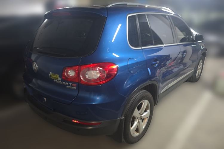 Used Volkswagen Tiguan 2010 1.8TSI Automatic All-Wheel-Drive Elite Edition Rear Right 45 Deg