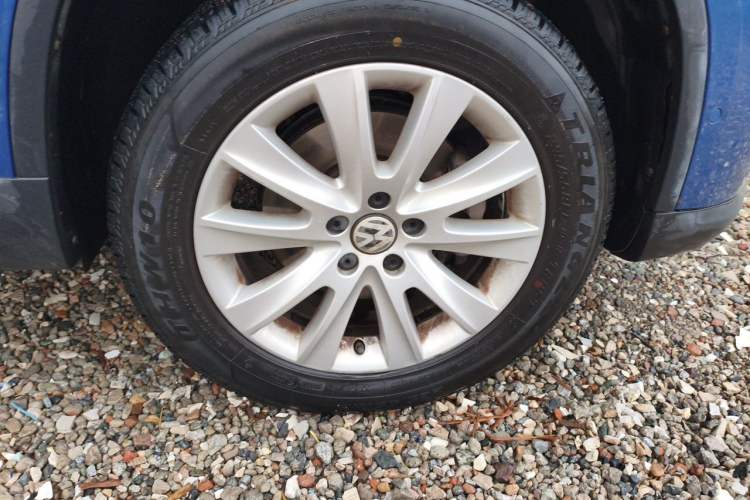 Used Volkswagen Tiguan 2010 2.0 TSI Automatic All-Wheel Drive Flagship Edition Right Front Wheel Hub