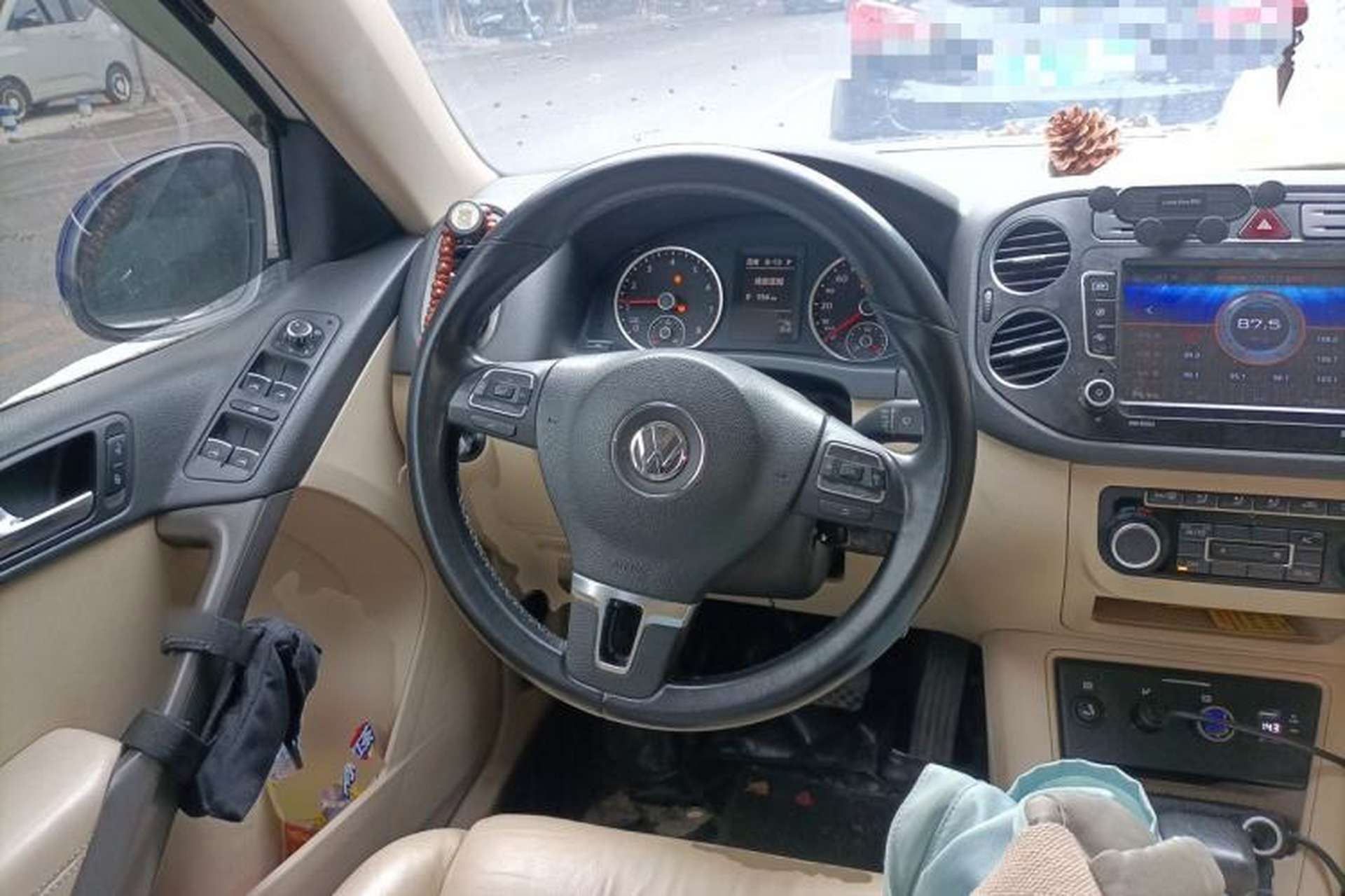 Used Volkswagen Tiguan 2010 2.0 TSI Automatic All-Wheel Drive Flagship Edition Steering Wheel
