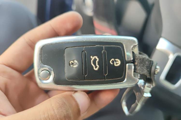 Used Volkswagen Tiguan 2010 1.8TSI Automatic All-Wheel-Drive Elite Edition Vehicle Key