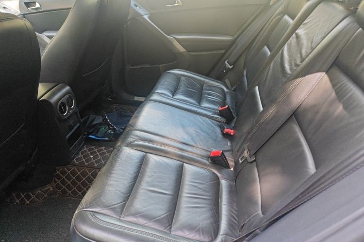 Used Volkswagen Tiguan 2010 1.8TSI Automatic All-Wheel-Drive Elite Edition Left Rear Seat