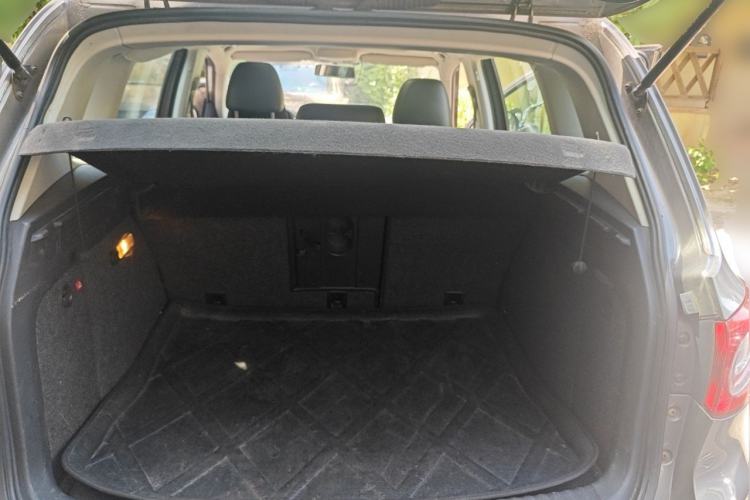 Used Volkswagen Tiguan 2010 1.8TSI Automatic All-Wheel-Drive Elite Edition Trunk