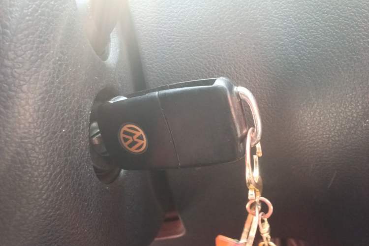 Used Volkswagen Tiguan 2010 1.8TSI Automatic All-Wheel-Drive Elite Edition Vehicle Key