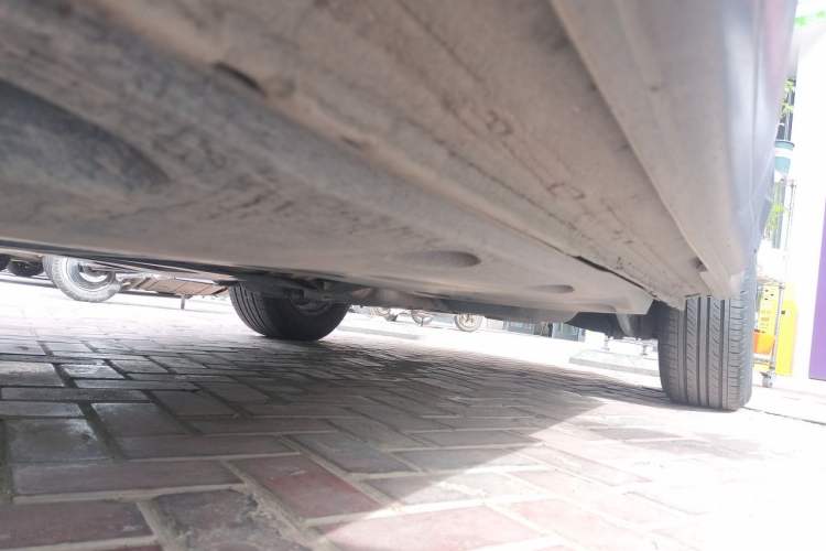Used Volkswagen Tiguan 2010 1.8 TSI Automatic Two-Wheel Drive Trend Edition Chassis Rear Left