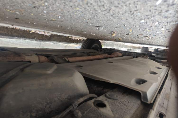 Used Volkswagen Tiguan 2010 1.8 TSI Automatic Two-Wheel Drive Urban Edition Chassis Rear Left