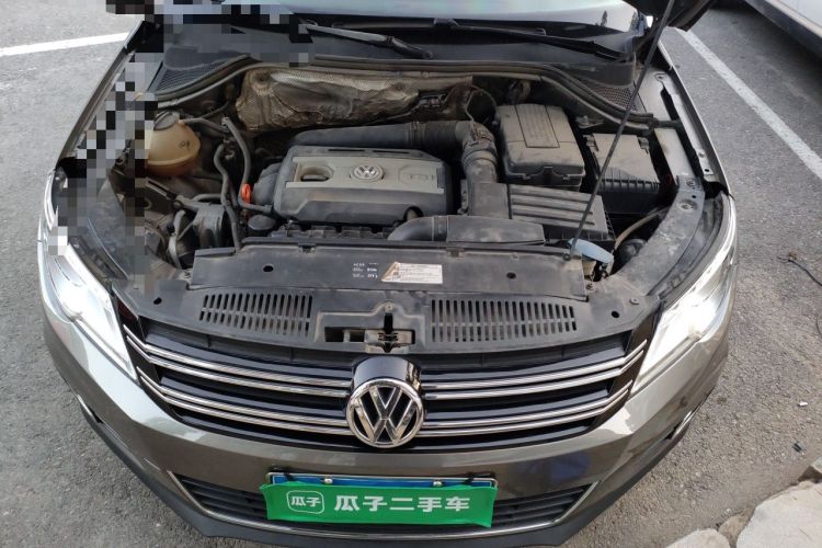 Used Volkswagen Tiguan 2010 1.8TSI Automatic All-Wheel-Drive Elite Edition Engine Bay