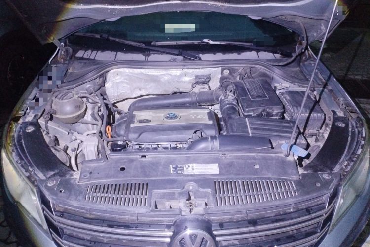 Used Volkswagen Tiguan 2010 1.8TSI Automatic All-Wheel-Drive Elite Edition Engine Bay