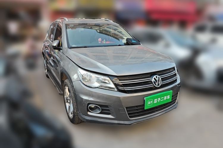 Used Volkswagen Tiguan 2010 1.8TSI Automatic Two-Wheel Drive Elite Edition Front Right 45 Deg