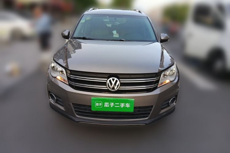 Used Volkswagen Tiguan 2010 2.0 TSI Automatic All-Wheel-Drive Elite Edition Front