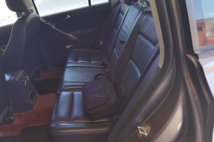 Used Volkswagen Tiguan 2010 1.8 TSI Automatic Two-Wheel Drive Trend Edition Left Rear Seat