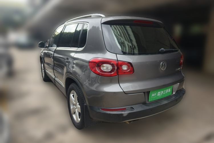 Used Volkswagen Tiguan 2010 2.0 TSI Automatic All-Wheel-Drive Elite Edition Rear Left 45 Deg