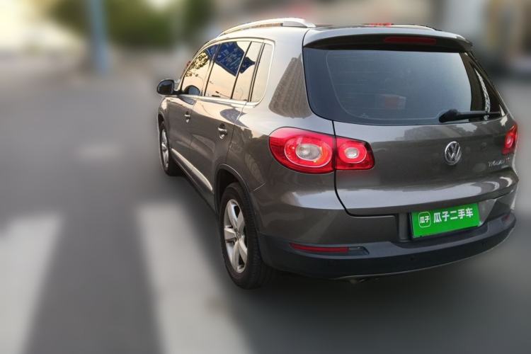 Used Volkswagen Tiguan 2010 2.0 TSI Automatic All-Wheel-Drive Elite Edition Rear Left 45 Deg