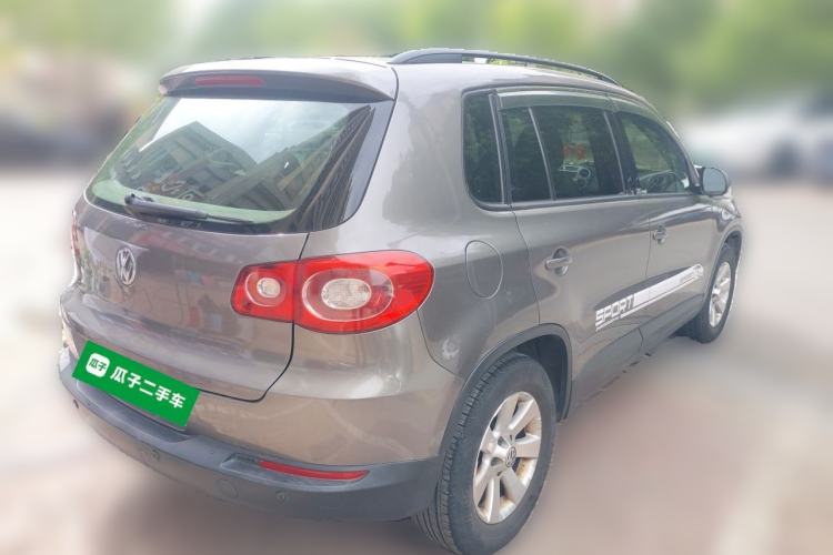 Used Volkswagen Tiguan 2010 1.8 TSI Automatic Two-Wheel Drive Trend Edition Rear Right 45 Deg