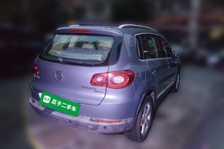 Used Volkswagen Tiguan 2010 1.8TSI Automatic All-Wheel-Drive Elite Edition Rear Right 45 Deg