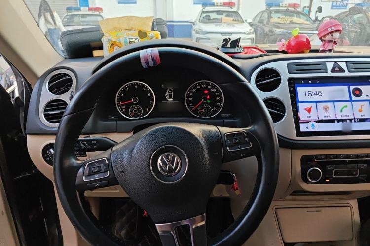 Used Volkswagen Tiguan 2010 1.8TSI Automatic Two-Wheel Drive Elite Edition Steering Wheel