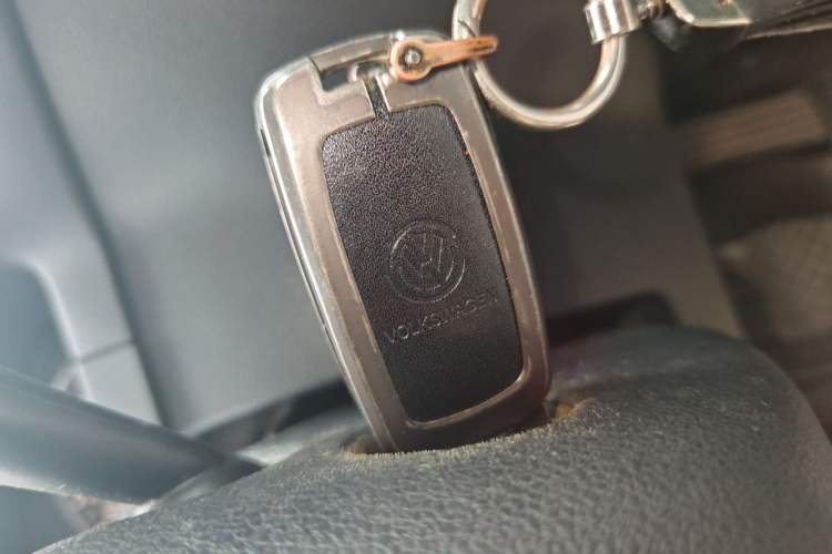 Used Volkswagen Tiguan 2010 2.0 TSI Automatic All-Wheel Drive Flagship Edition Vehicle Key