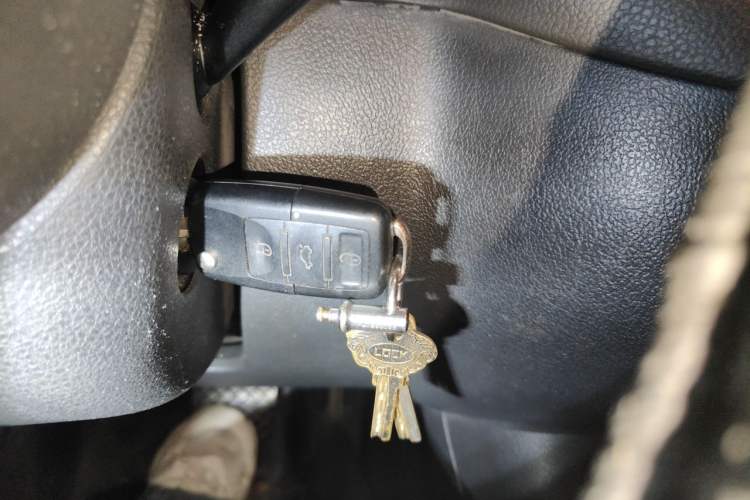 Used Volkswagen Tiguan 2010 1.8TSI Automatic All-Wheel-Drive Elite Edition Vehicle Key