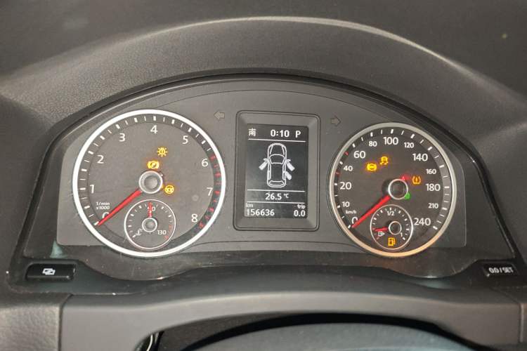 Used Volkswagen Tiguan 2010 2.0 TSI Automatic All-Wheel Drive Flagship Edition Instrument Cluster
