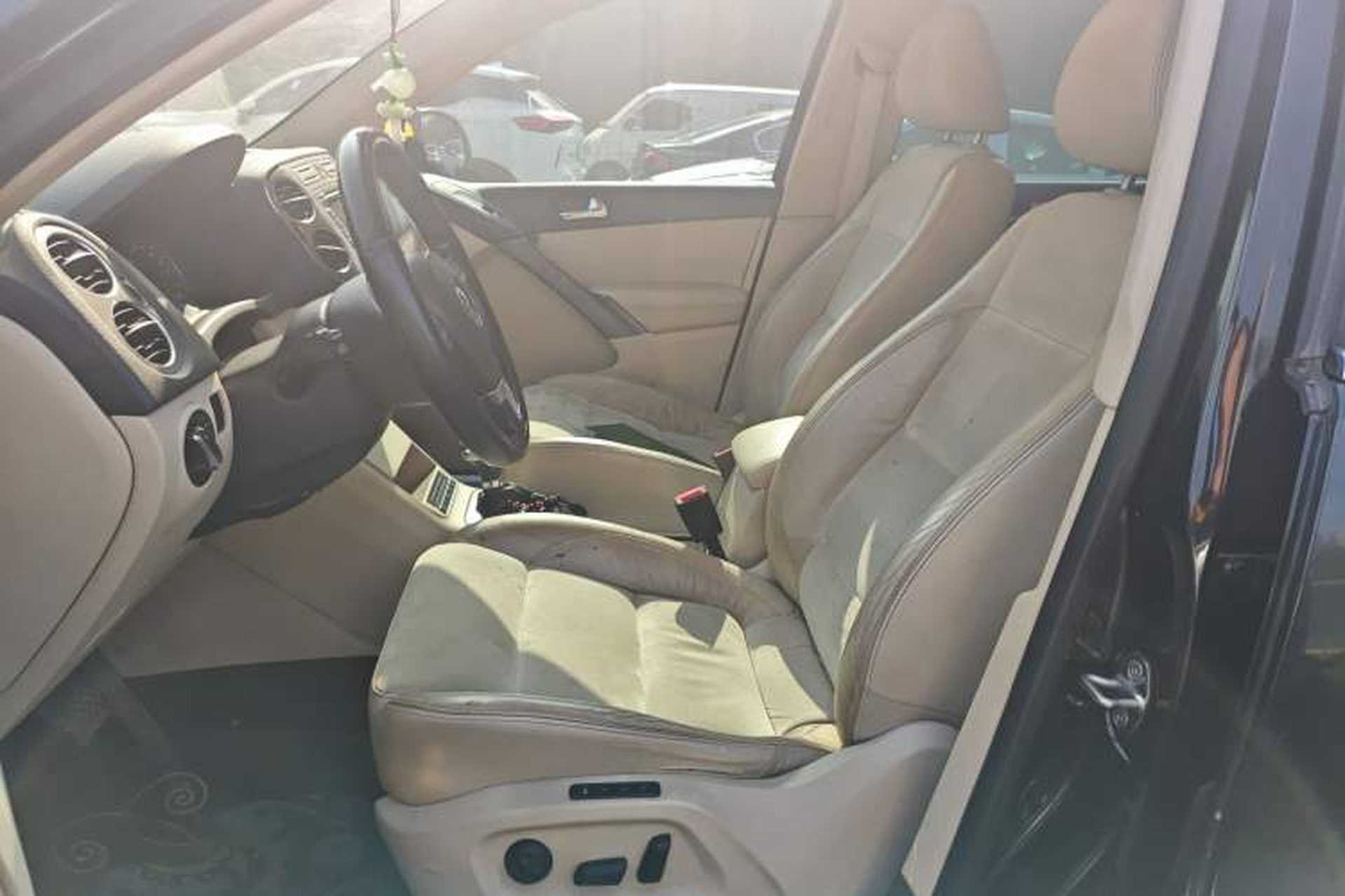 Used Volkswagen Tiguan 2010 2.0 TSI Automatic All-Wheel Drive Flagship Edition Left Front Seat