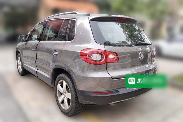 Used Volkswagen Tiguan 2010 2.0 TSI Automatic All-Wheel-Drive Elite Edition Rear Left 45 Deg