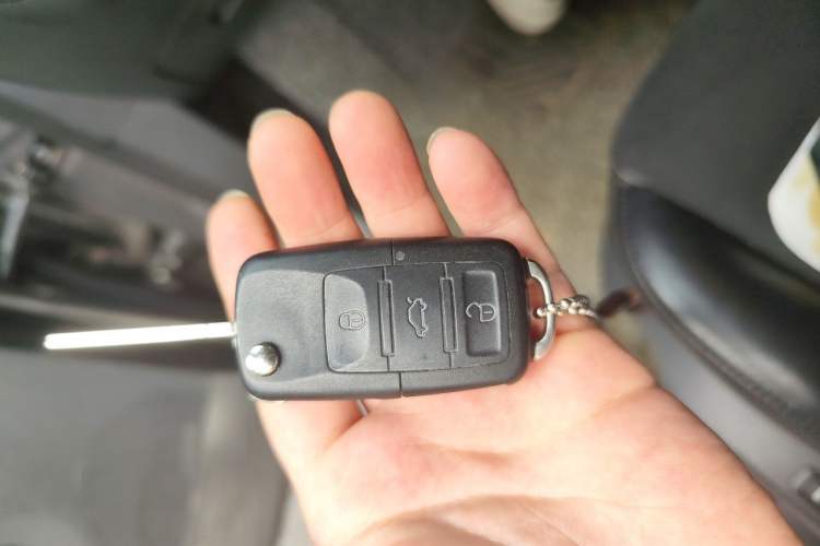 Used Volkswagen Tiguan 2010 2.0 TSI Automatic All-Wheel Drive Flagship Navigation Edition Vehicle Key