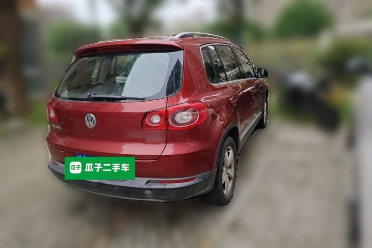 Used Volkswagen Tiguan 2010 2.0 TSI Automatic All-Wheel-Drive Elite Edition Rear Right 45 Deg