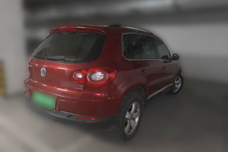 Used Volkswagen Tiguan 2010 2.0 TSI Automatic All-Wheel-Drive Elite Edition Rear Right 45 Deg