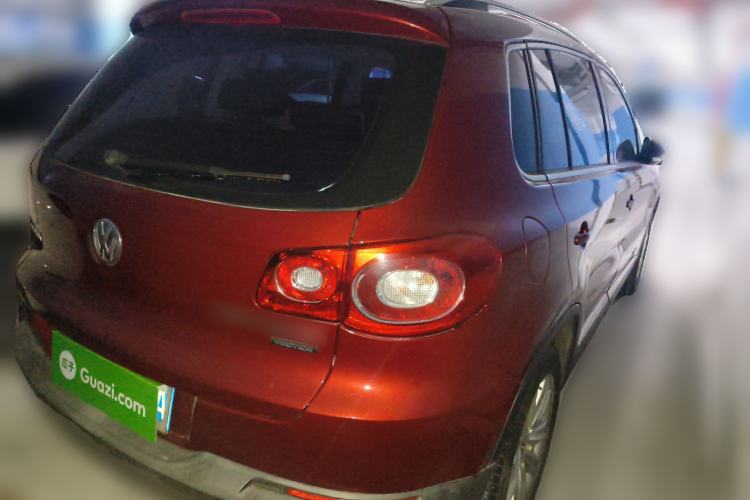 Used Volkswagen Tiguan 2010 2.0 TSI Automatic All-Wheel Drive Flagship Edition Rear Right 45 Deg