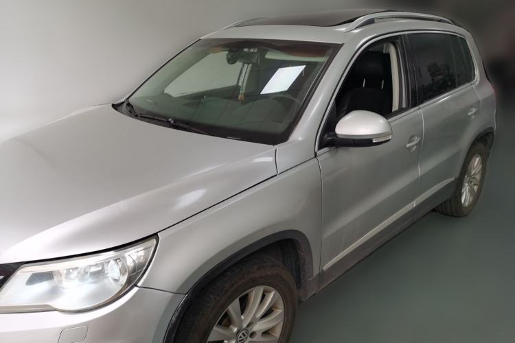Used Volkswagen Tiguan 2010 2.0 TSI Automatic All-Wheel Drive Flagship Navigation Edition Guazi used car, China used car export, Used car for sale, Used cars, Cheapest cars for sale