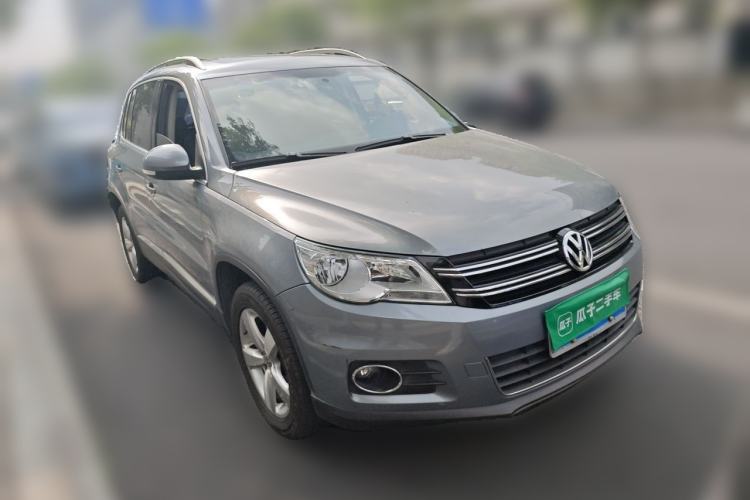 Used Volkswagen Tiguan 2010 1.8TSI Automatic Two-Wheel Drive Elite Edition Front Right 45 Deg