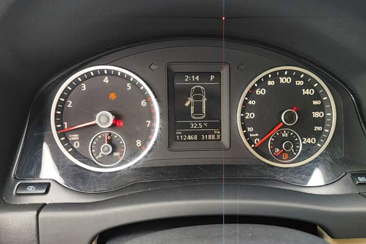 Used Volkswagen Tiguan 2010 1.8 TSI Automatic Two-Wheel Drive Trend Edition Instrument Cluster